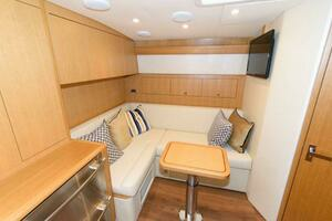 2015 Hatteras Express Sportfish thumbnail 8