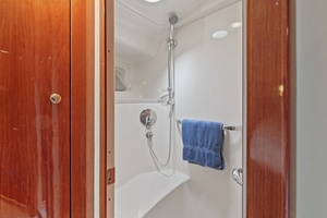 2002 Sea Ray 550 Sundancer thumbnail 19