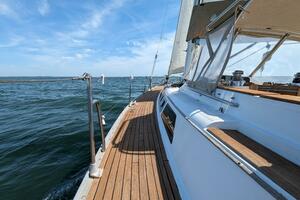Segue 45ft Freedom Yacht For Sale Segue 45ft Freedom Yacht For Sale