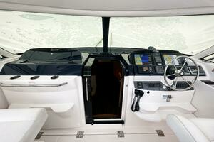 2011 Tiara Yachts 4300 Open thumbnail 20