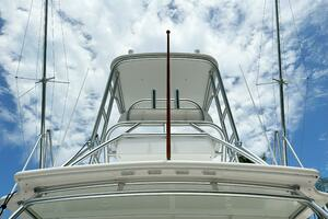 2011 Tiara Yachts 4300 Open thumbnail 11