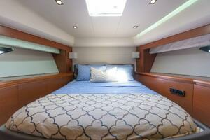 2014 Prestige 550 thumbnail 24