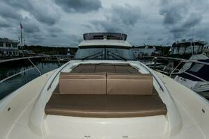 2014 Prestige 550 thumbnail 10