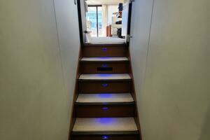 2014 Prestige 550 thumbnail 31