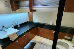 2014 Prestige 550 thumbnail 45