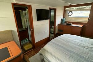 2014 Prestige 550 thumbnail 34