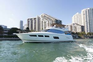 2014 Prestige 550 thumbnail 1