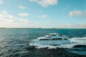 Beachfront 2006 Hargrave  Yacht For Sale in Ft. Lauderdale FL