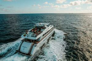 Beachfront 2006 Hargrave  Yacht For Sale in Ft. Lauderdale FL