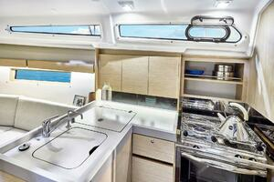34ft Beneteau Yacht For Sale