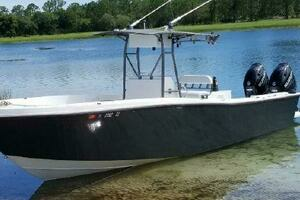1988 Mako 261 Center Console thumbnail 2