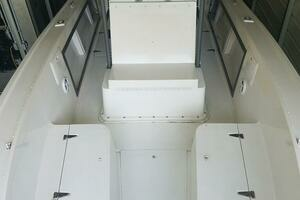 1988 Mako 261 Center Console thumbnail 3