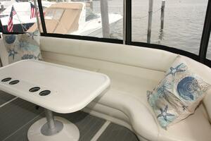 Photo 4418875 for 2004 Sea Ray 390 Motor Yacht  