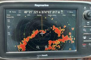 Photo 4418888 for 2004 Sea Ray 390 Motor Yacht  