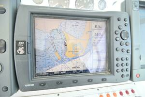 2001 Cabo 35 Express thumbnail 17