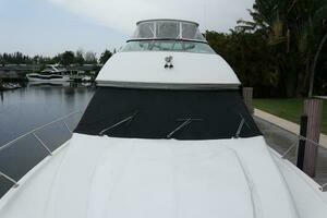  2009 Carver Voyager Yacht For Sale in Hallandale 