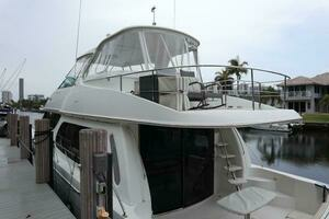  2009 Carver Voyager Yacht For Sale in Hallandale 