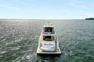 2022 Viking 75 Motor Yacht thumbnail 63