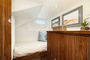 2022 Viking 75 Motor Yacht thumbnail 84