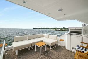 2022 Viking 75 Motor Yacht thumbnail 27