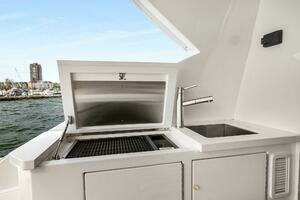 2022 Viking 75 Motor Yacht thumbnail 66