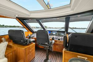2022 Viking 75 Motor Yacht thumbnail 69