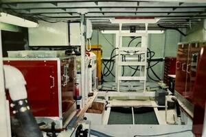1990 Motor Yacht 70 Brata thumbnail 26