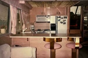 1990 Motor Yacht 70 Brata thumbnail 23