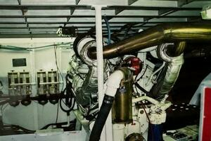 1990 Motor Yacht 70 Brata thumbnail 27