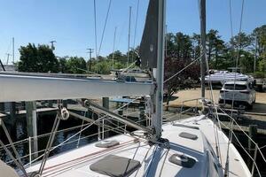 Photo 4426791 for 2003 Catalina 380  