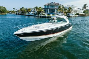 2014 40 Formula Super Sport Port Profile