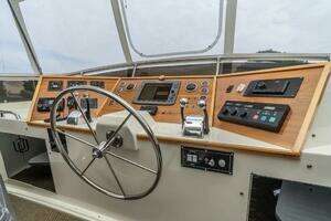 1986 Bertram 58 Flybridge Motor Yacht thumbnail 71