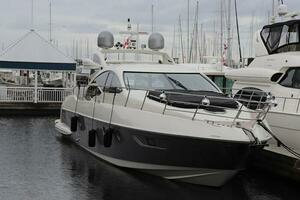  2010 Azimut 62s Yacht For Sale in Oakville Ontario