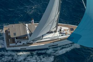 54ft Beneteau Yacht For Sale