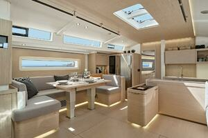 60ft Beneteau Yacht For Sale