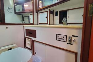 Safari 46ft Grand Banks Yacht For Sale