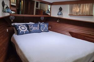 Safari 46ft Grand Banks Yacht For Sale