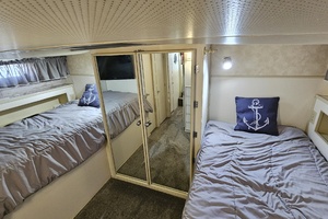 Big as the Sky 47ft Chris Craft Yacht For Sale