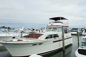 Big as the Sky 47ft Chris Craft Yacht For Sale