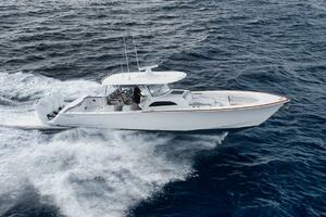 46FT (14.2M) VALHALLA BOATWORKS Worth Avenue Yachts