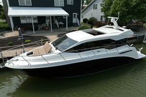 2017 Sea Ray 460 Sundancer thumbnail 58