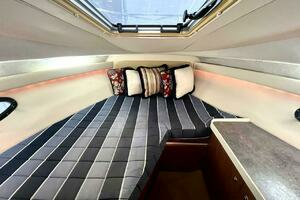 1988 Tiara Sport 310 Sport Cruiser thumbnail 16