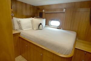 HOMECOMING 136ft Horizon Yacht For Sale