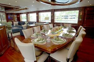 HOMECOMING 136ft Horizon Yacht For Sale