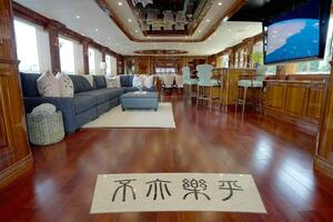 HOMECOMING 136ft Horizon Yacht For Sale
