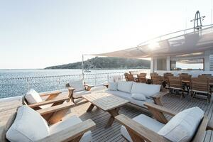 1983 Feadship thumbnail 38