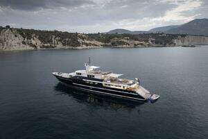 1983 Feadship thumbnail 6