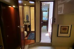 2006 Sea Ray 58 Sedan Bridge thumbnail 44