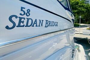 2006 Sea Ray 58 Sedan Bridge thumbnail 11