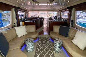 2006 Sea Ray 58 Sedan Bridge thumbnail 25
